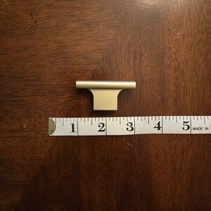 Set of 7 Gold Rectangular Knobs